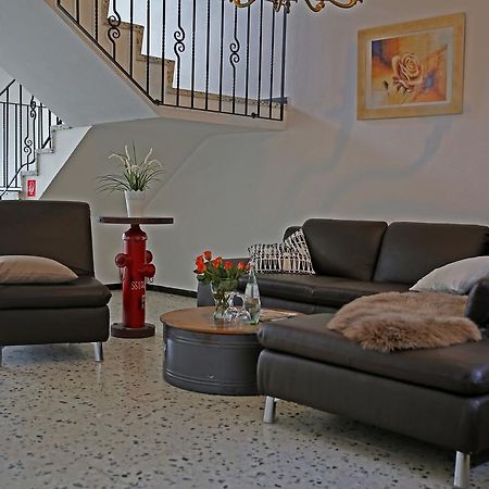 Hotel In Der Strassen Solingen Extérieur photo